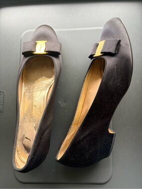 Salvatore Ferragamo Black Velvet Vara Bow Flats with Gold Logo